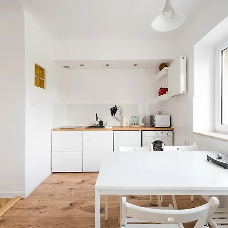 Nowolipie 531 By Bookinghost